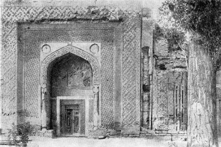 Узген. Северный мавзолей, 1152—1153 гг. общий вид